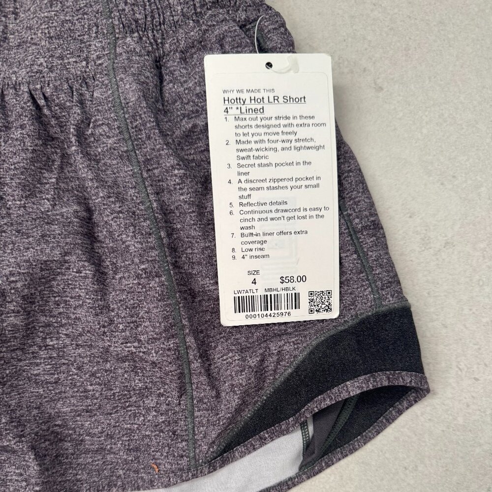 NWT Lululemon Hotty Hot LR Short 4" - Picture 4 of 5